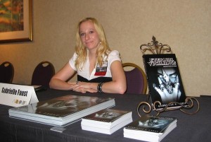 gabrielle-faust-apollocon-2008